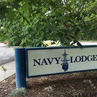 Everett Navy Lodge logo